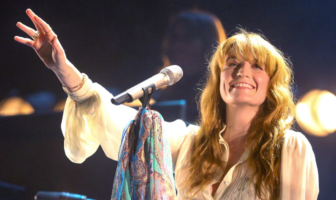 A origem estelar e atuação terrana de Florence Welch